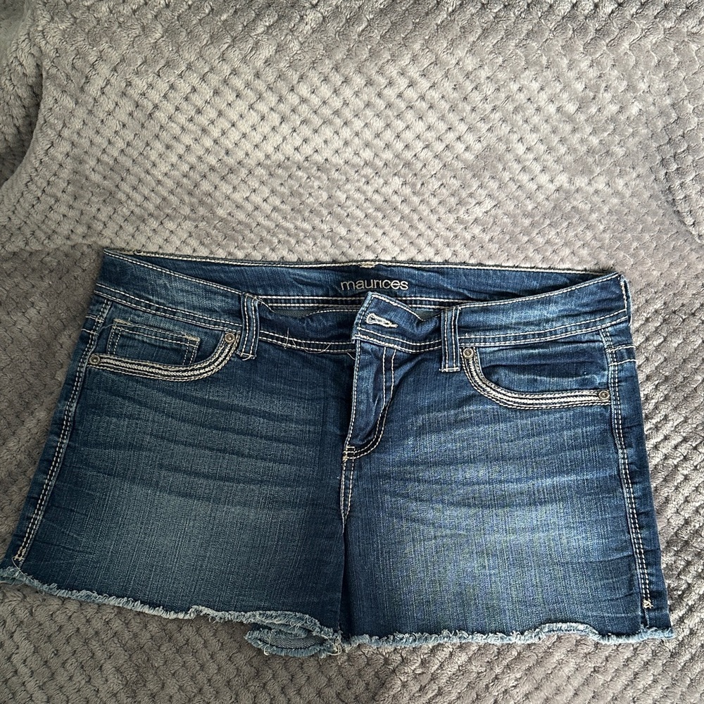 Maurices Jean Shorts - Picture 2 of 6